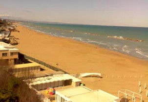 Imagen de vista previa de la cámara web Beaches in Termoli